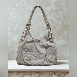 Coach Classic Leather Purse – Retired Style – Clean & Chic Light Gray